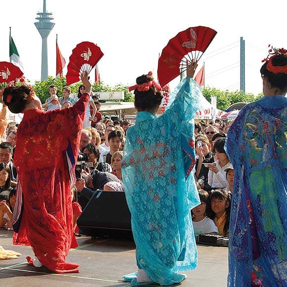 Aufführung während des Japantags