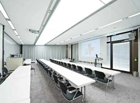 Raum 7a mit Bestuhlung