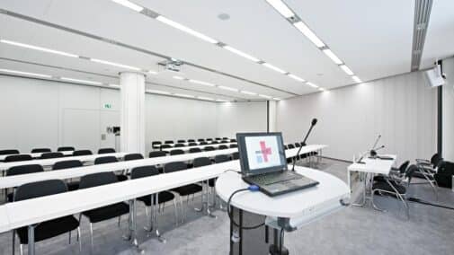 Raum 8 in parlamentarischer Bestuhlung