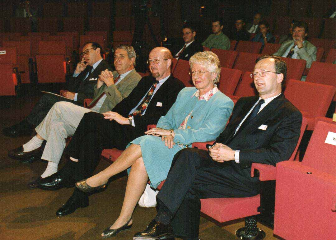 Eröffnung der Stadthalle mit Bürgermeisterin