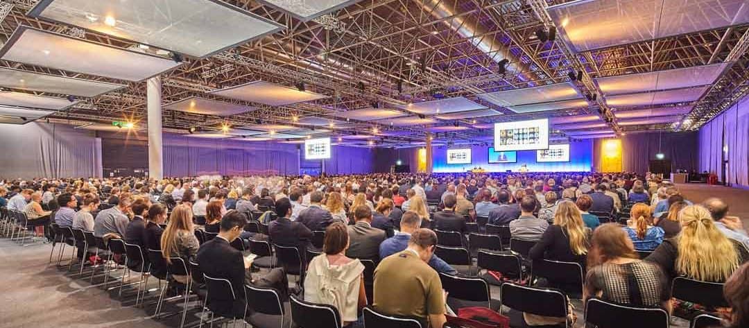 Podiumsveranstaltung für den EANM in Halle 3