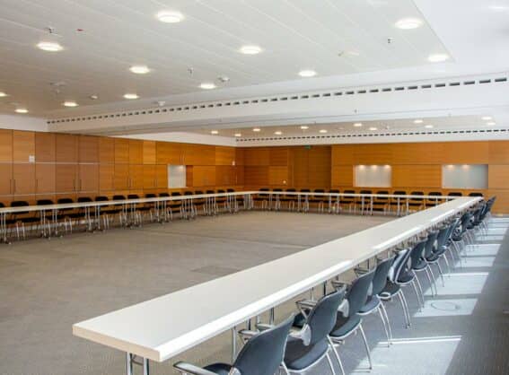 Raum 814, Messehalle 8b