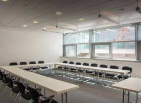 Messehalle 8b, Büro B
