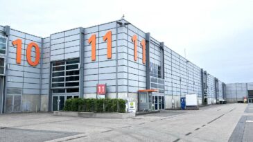 Messehalle 11