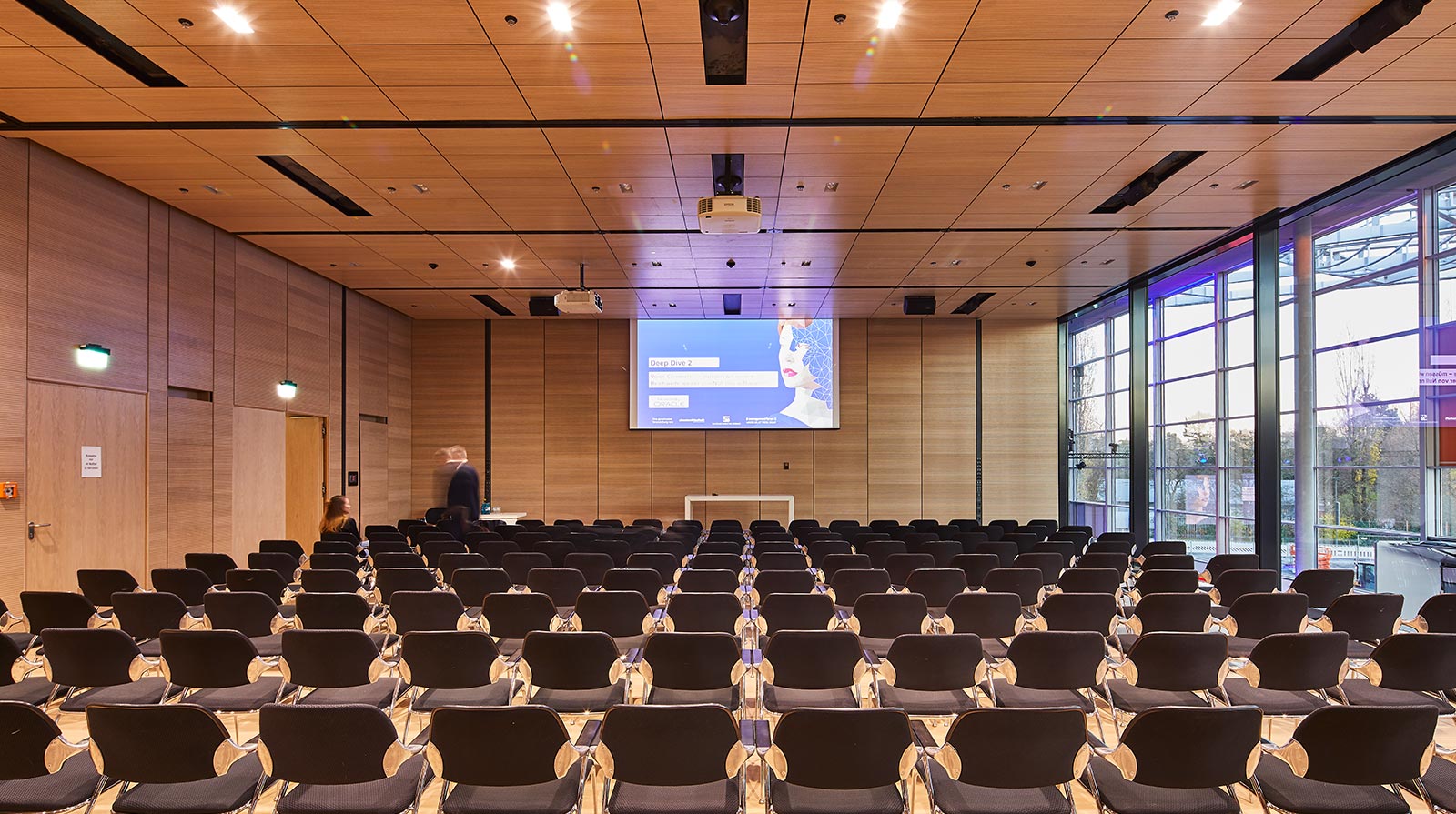 Raum 15 in Halle 1