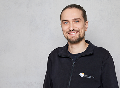 Julian Wende, Technical Services